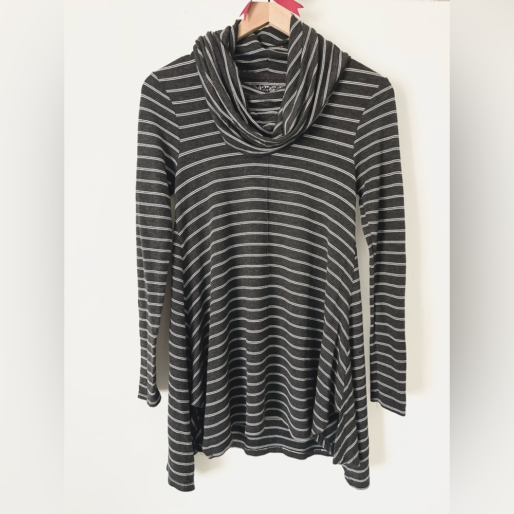 Cupio Cowl Neck Tunic Sweater Dark Gray White Pinstripe Knit Long Sleeve Cozy XS